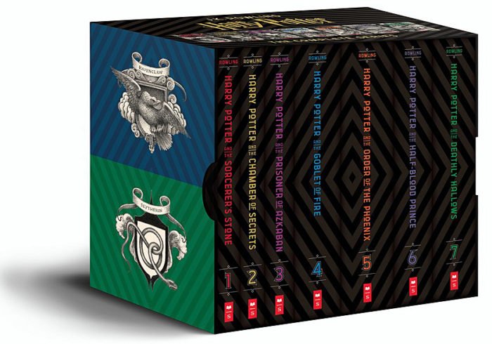 700.jpg ISBN: 9781338218398 - Harry Potter Books 1-7 Special Edition Boxed Set - Image 1